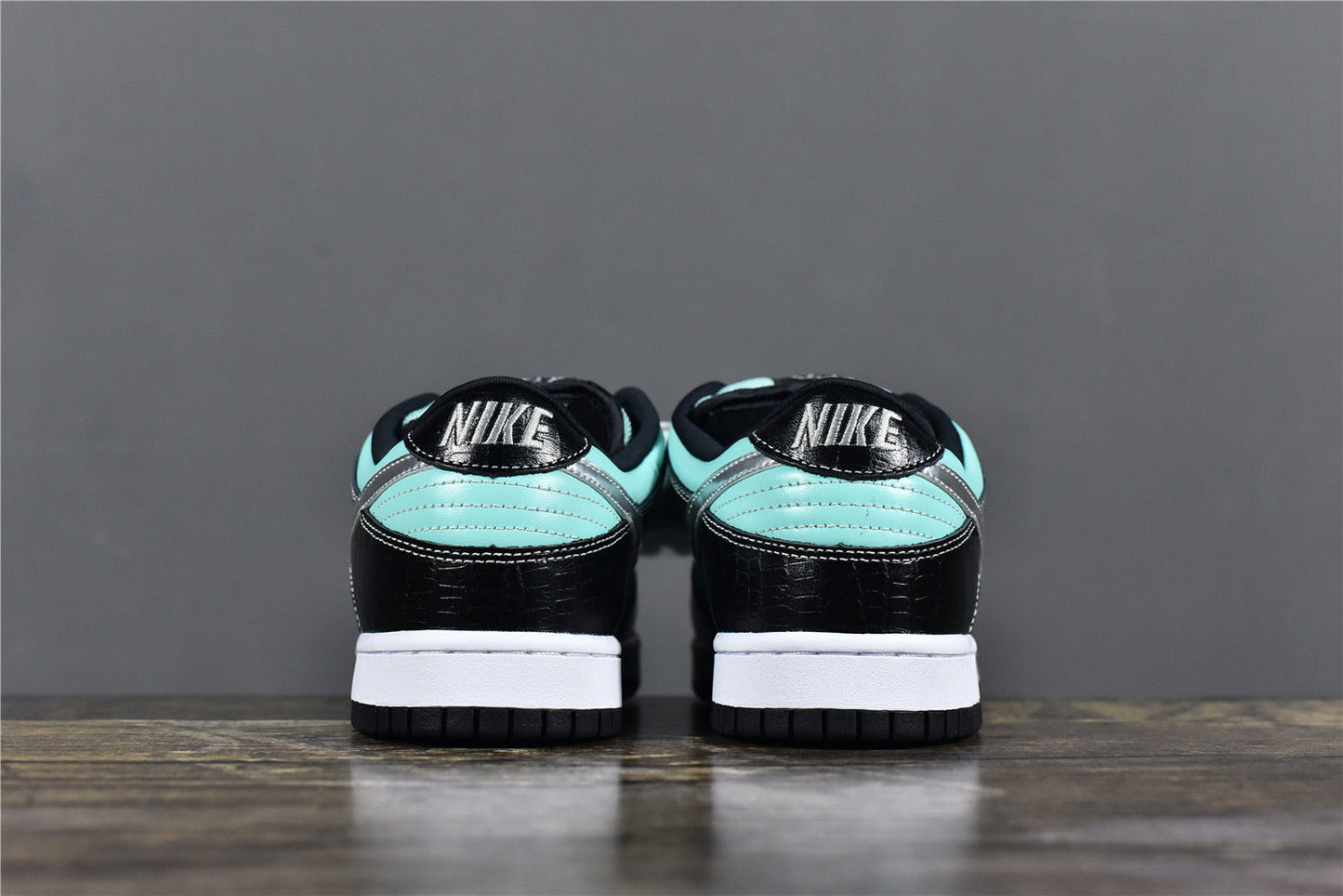 Dunk Low ‘Tiffany’