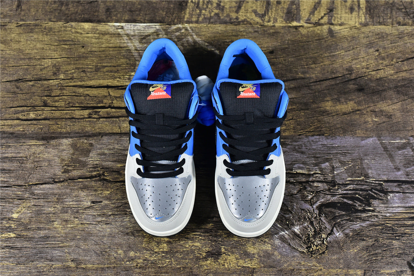 SB Dunk Low ‘Instant’