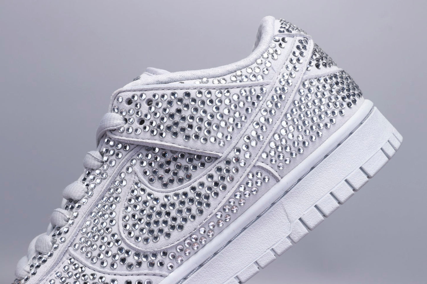 Dunk Low CPFM ‘Pure Platinum’