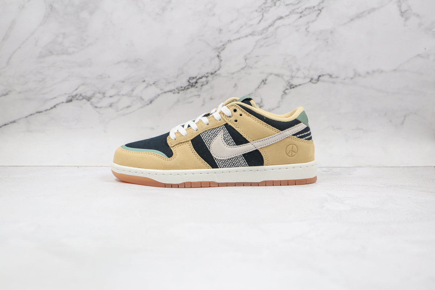 Dunk Low ‘Rooted in peace’