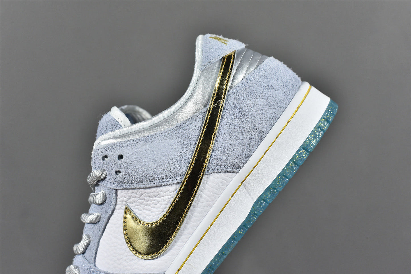 Dunk Low SB 'Sean Cliver’
