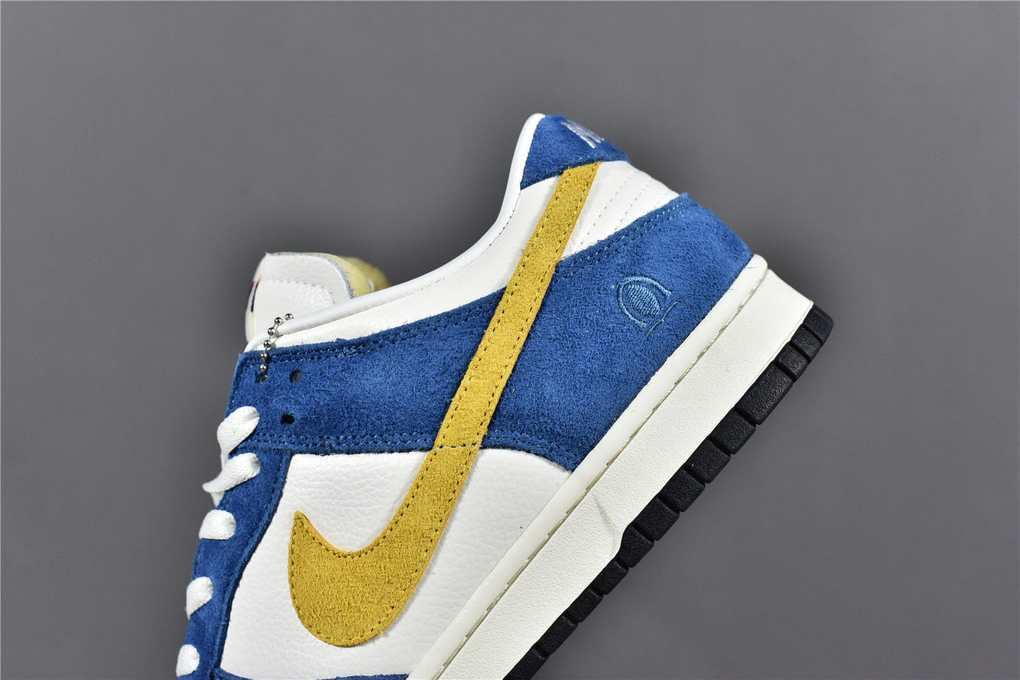 Dunk Low SB 'Kasina Industrial ’