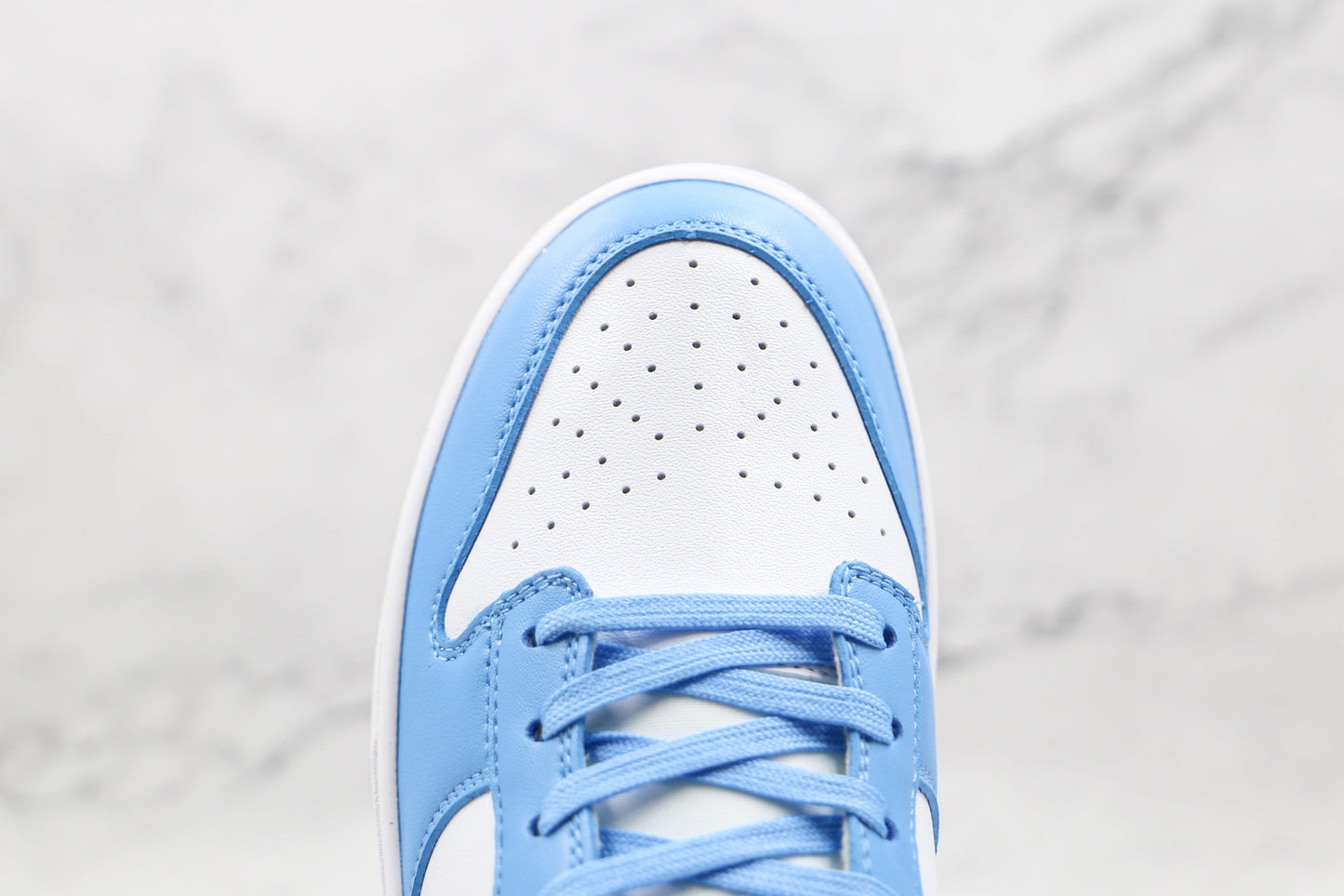 Dunk Low Retro ‘University Blue’