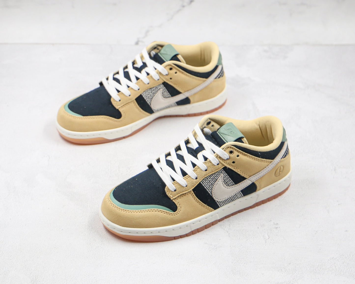 Dunk Low ‘Rooted in peace’