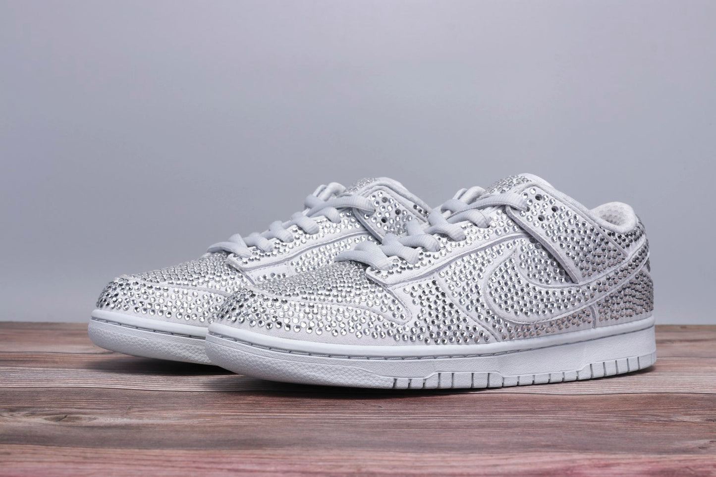 Dunk Low CPFM ‘Pure Platinum’