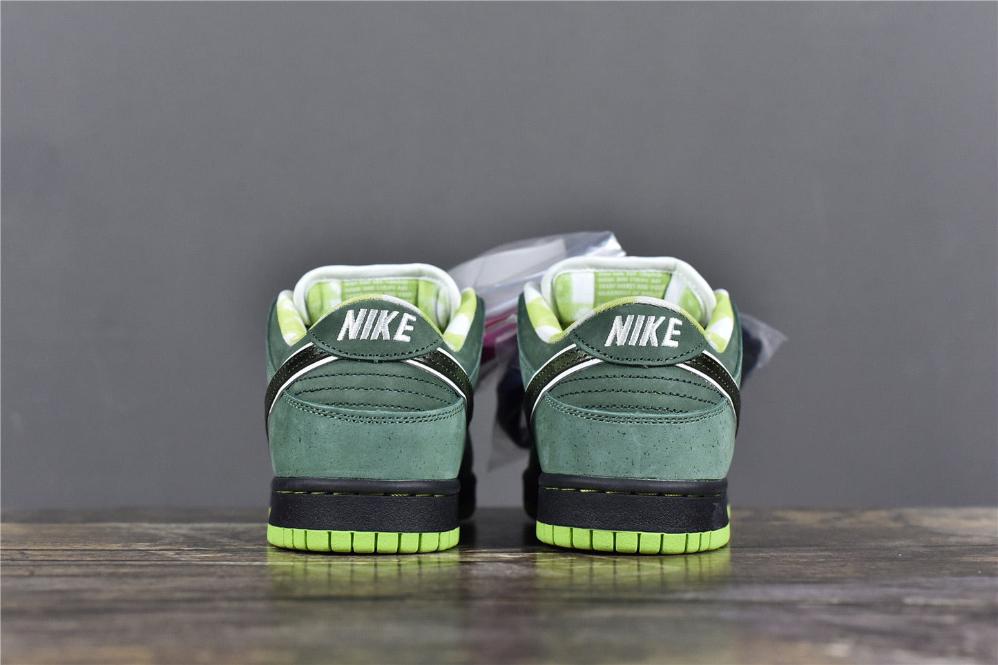 Dunk Low "Green Lobster"