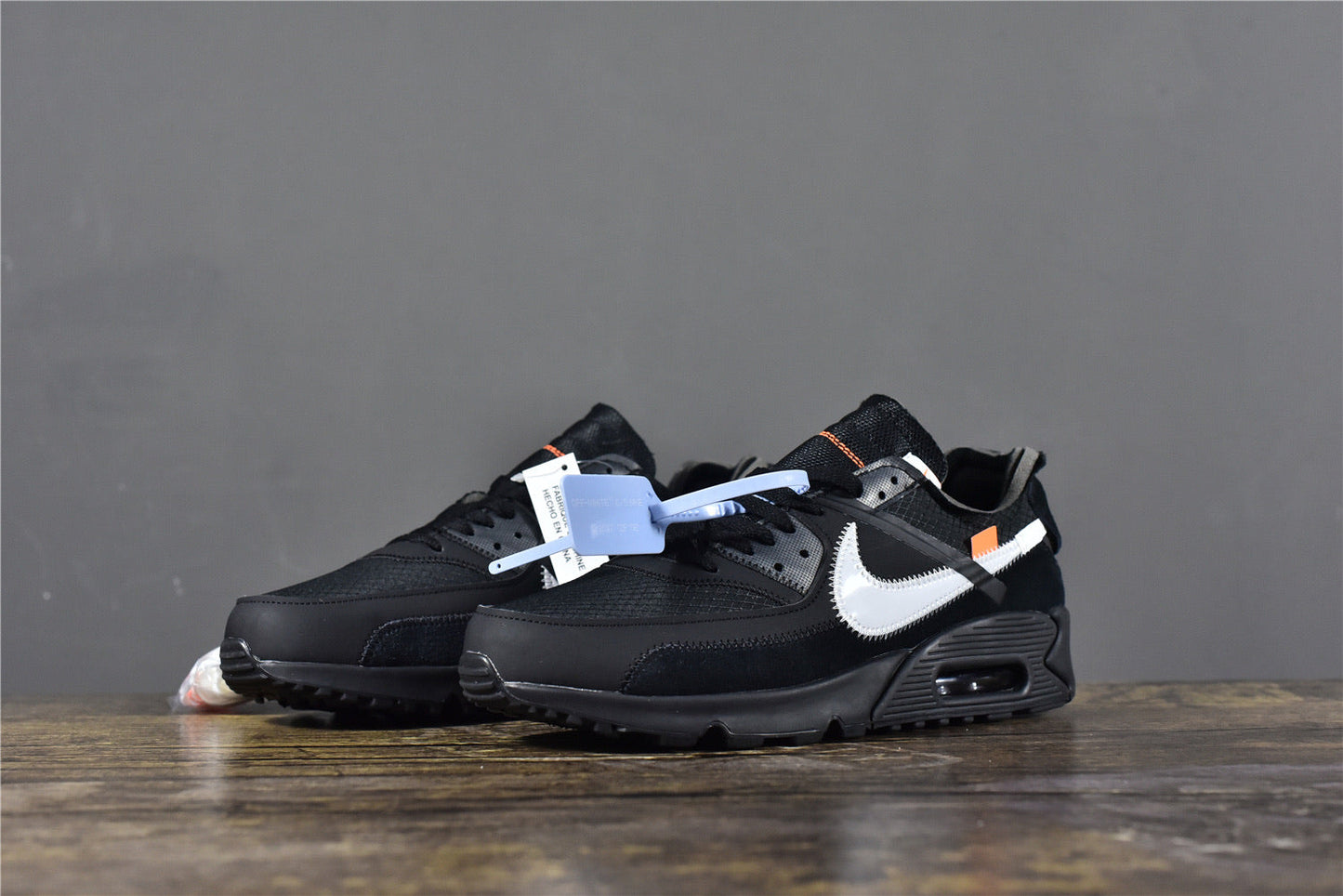 OW x Air Max 90 ‘Black’