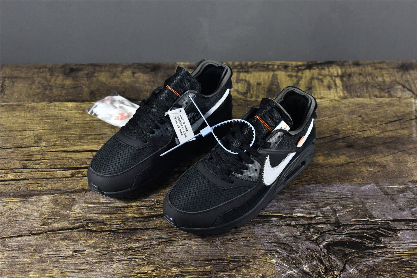 OW x Air Max 90 ‘Black’