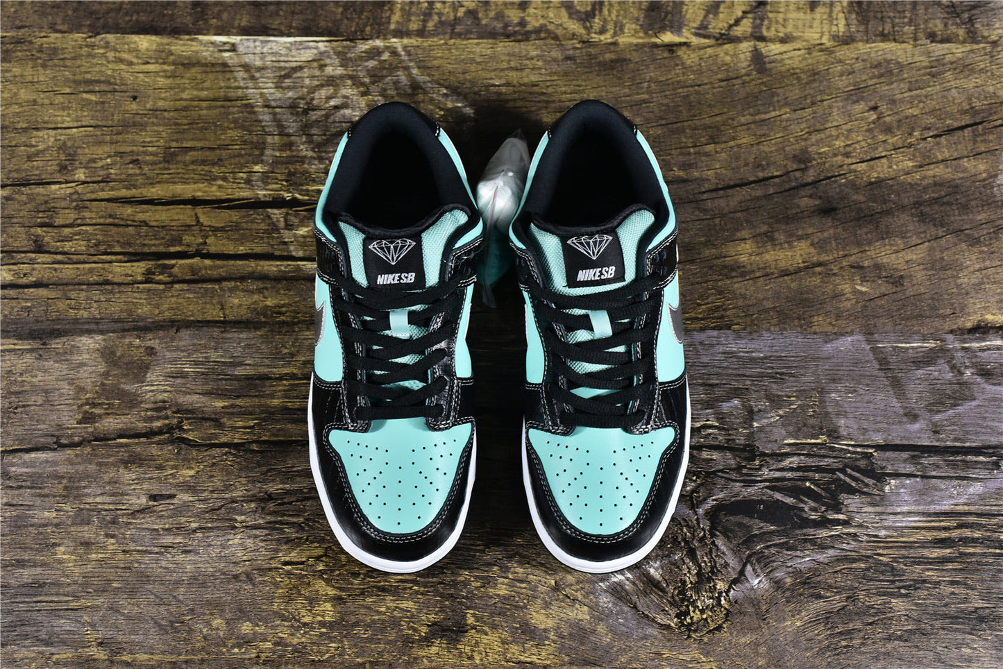 Dunk Low ‘Tiffany’