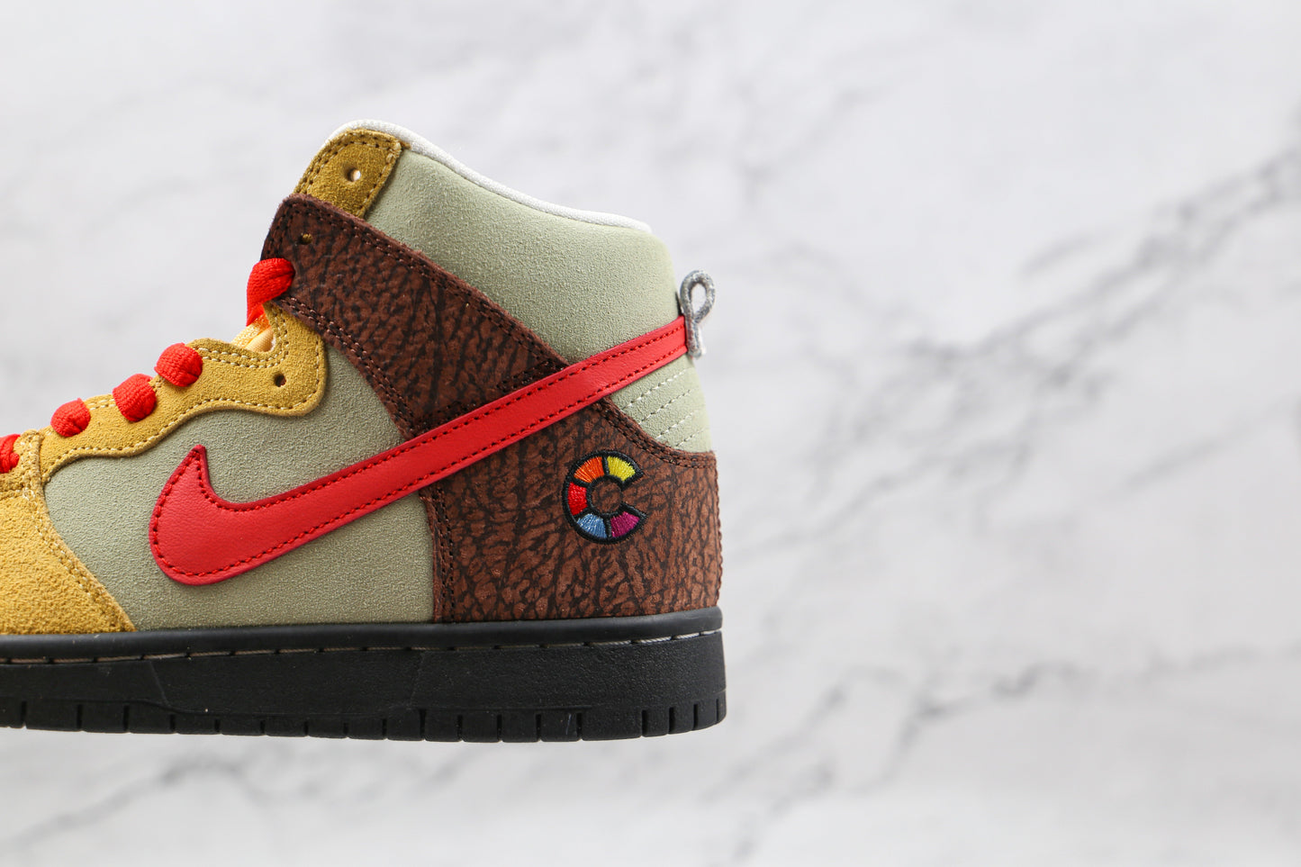 Dunk High “Kebab & Destroy”