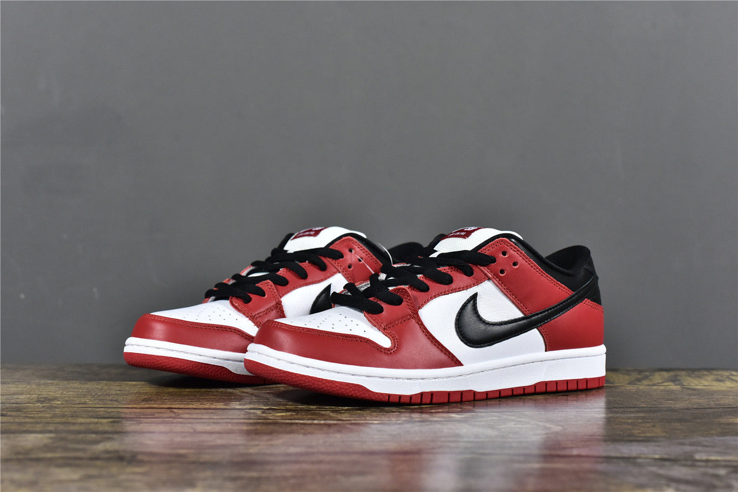 Dunk Low ‘Chicago’