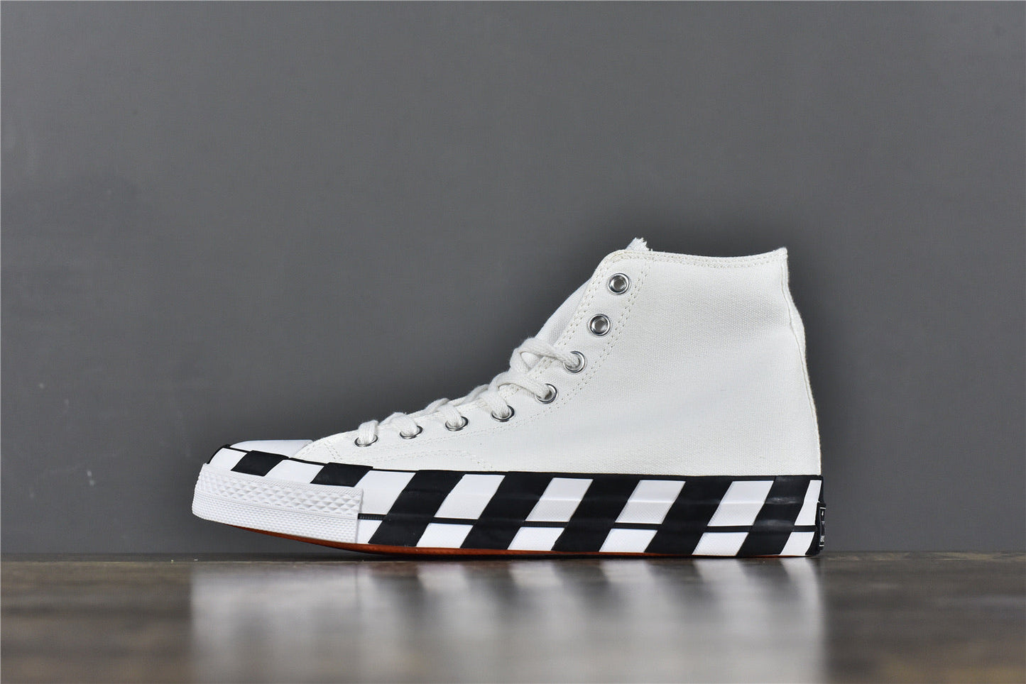 OW Converse Chuck Taylor All Stars