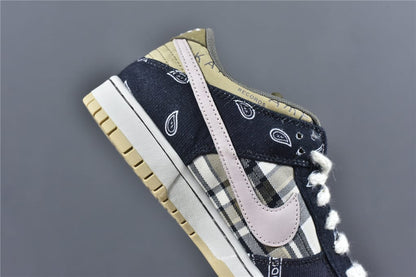 Travis Scott x SB Dunk Low 'Cactus Jack'