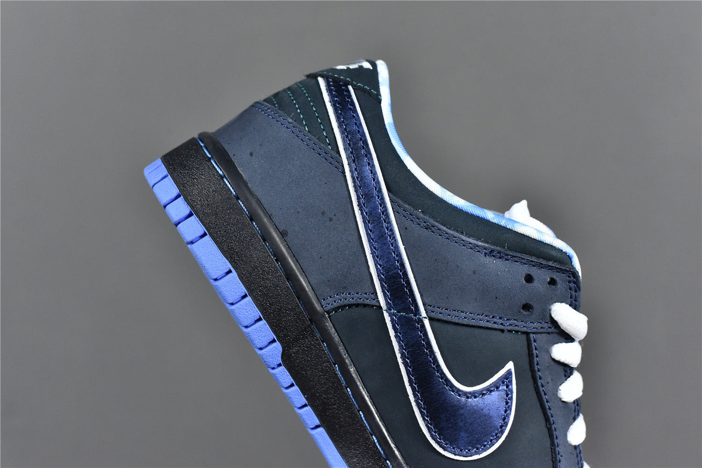 Dunk Low "Blue Lobster"
