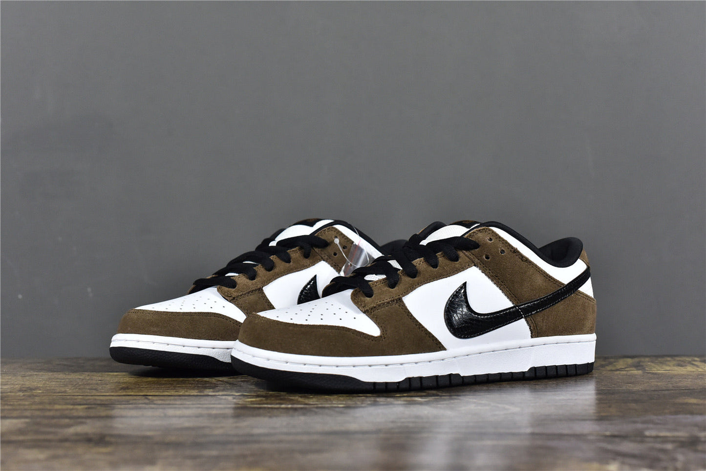 Dunk Low Trail End ‘Brown’