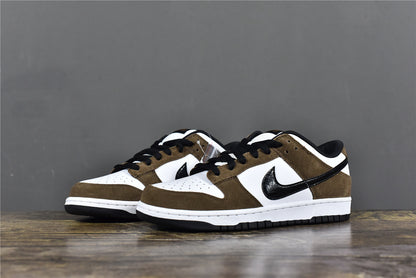 Dunk Low Trail End ‘Brown’
