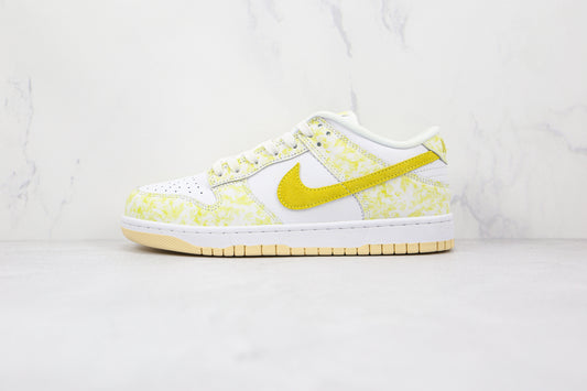 Dunk Low “Yellow Strike”