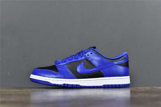 Dunk Low SB ' Hyper Cobalt ‘