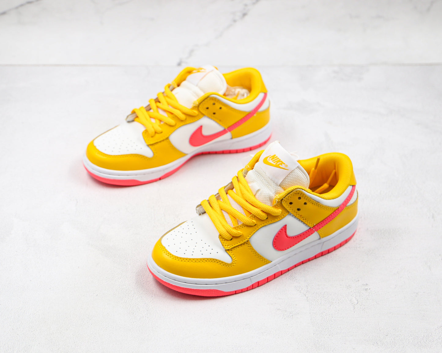 Dunk Low “Samba”