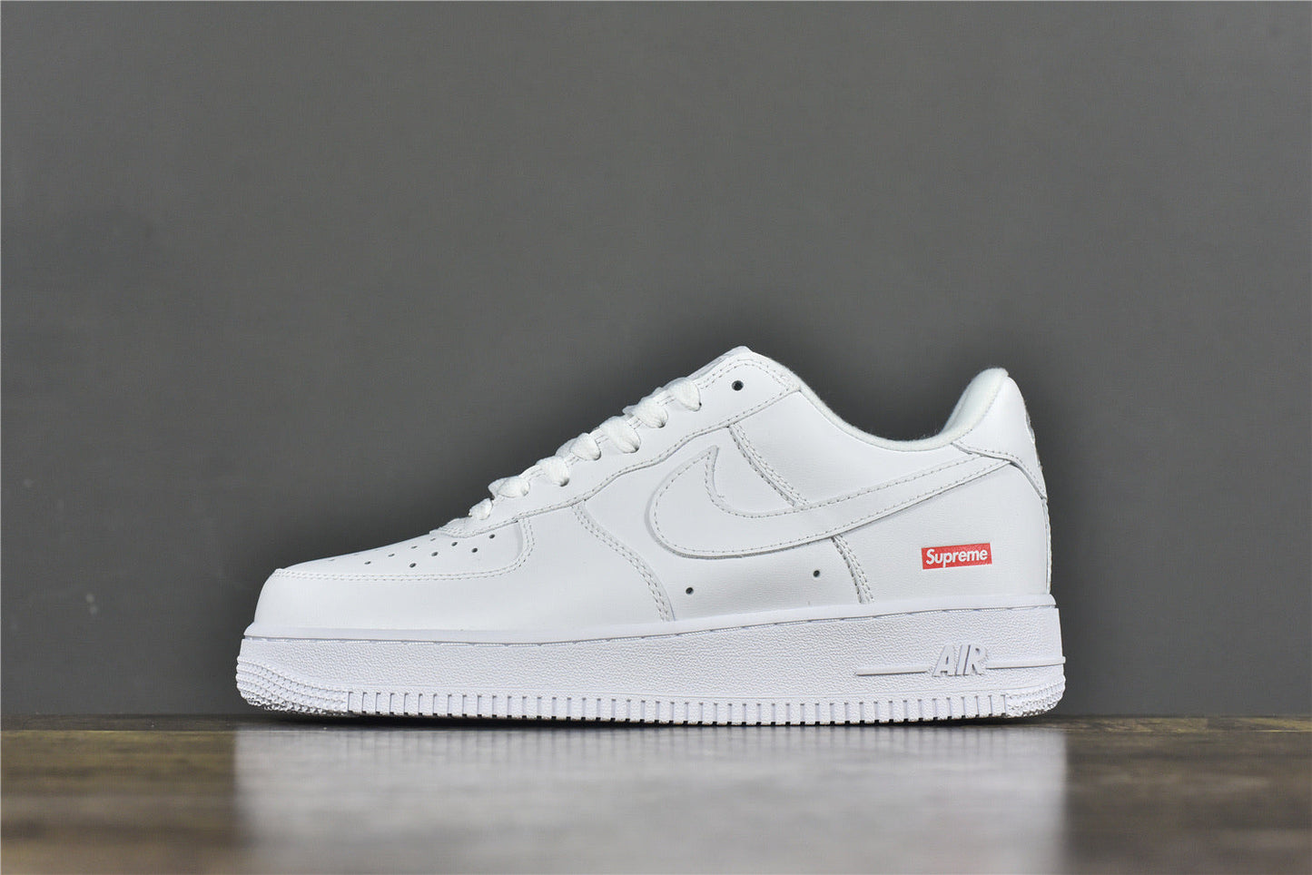 Nike AF1 Supreme ‘White’