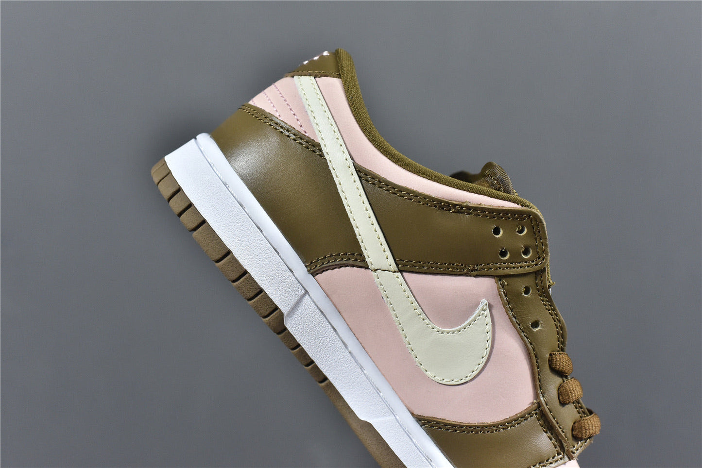 Dunk Low Stussy ‘Cherry’