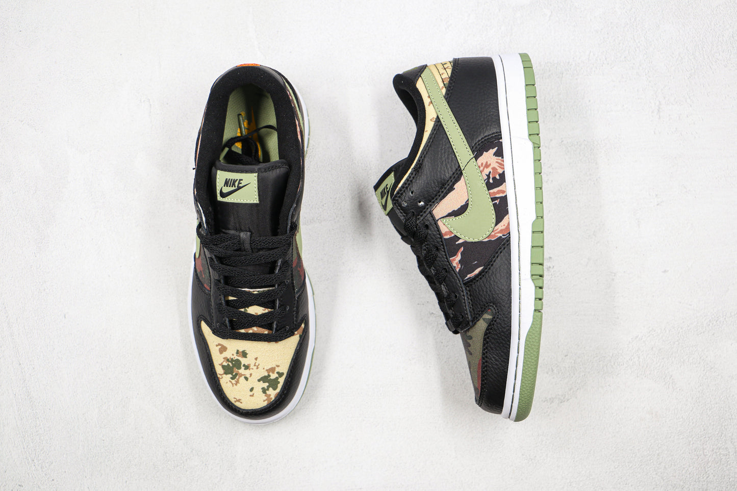 Dunk Low  ‘Black Multi-Camo’