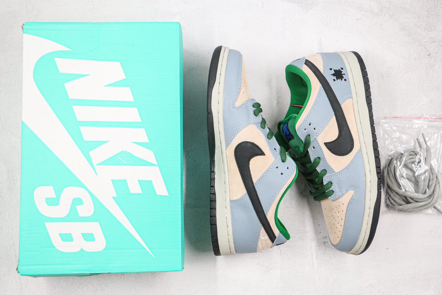 Dunk Low SB “Trd”