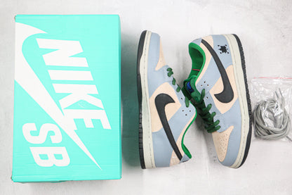 Dunk Low SB “Trd”