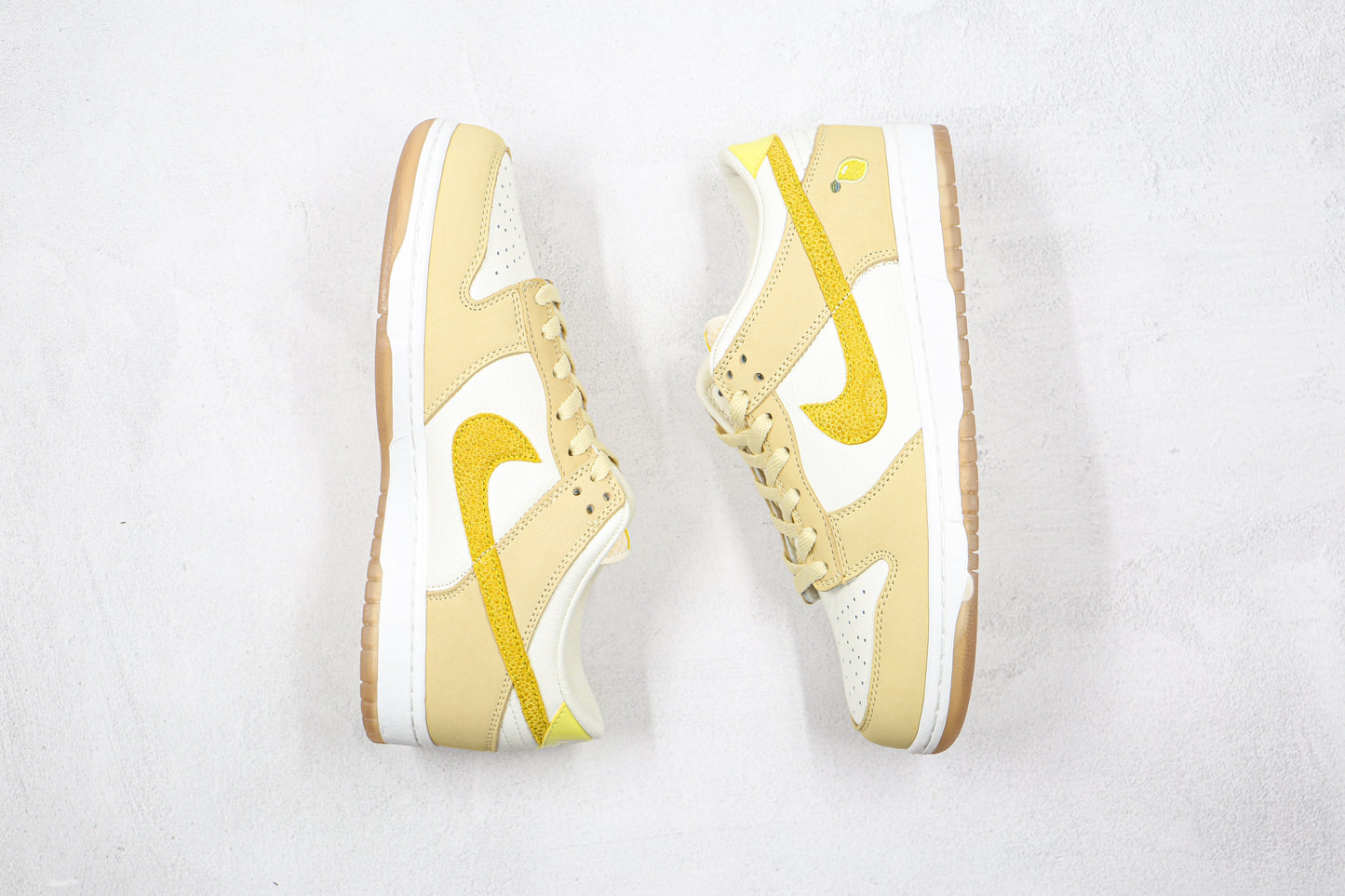 Dunk Low  ‘Lemon drop’