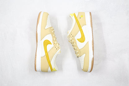 Dunk Low  ‘Lemon drop’