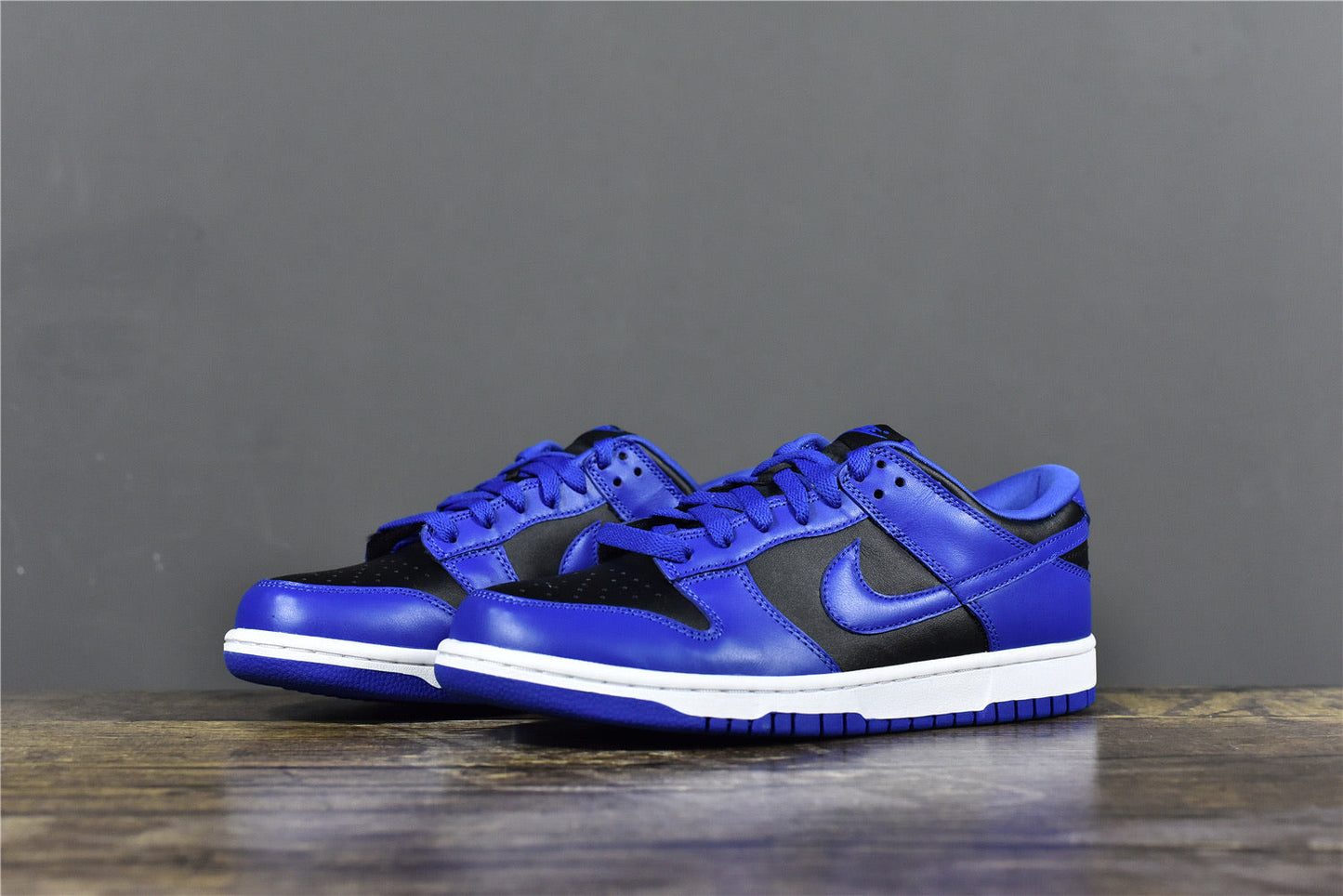 Dunk Low SB ' Hyper Cobalt ‘