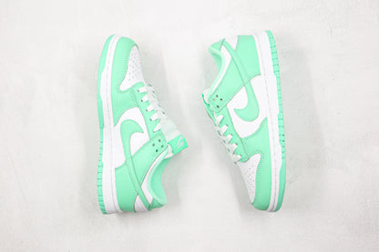 Dunk Low 'Green Glow’