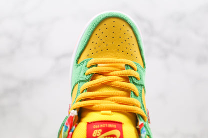 Dunk Low SB “Sourpatch”