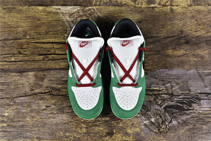 Dunk Low SB ‘Heineken’