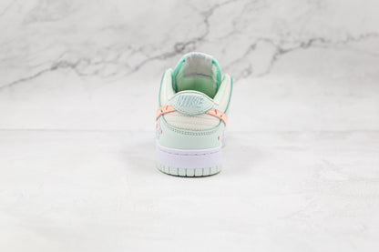 Dunk Low SB “Sprinkle “