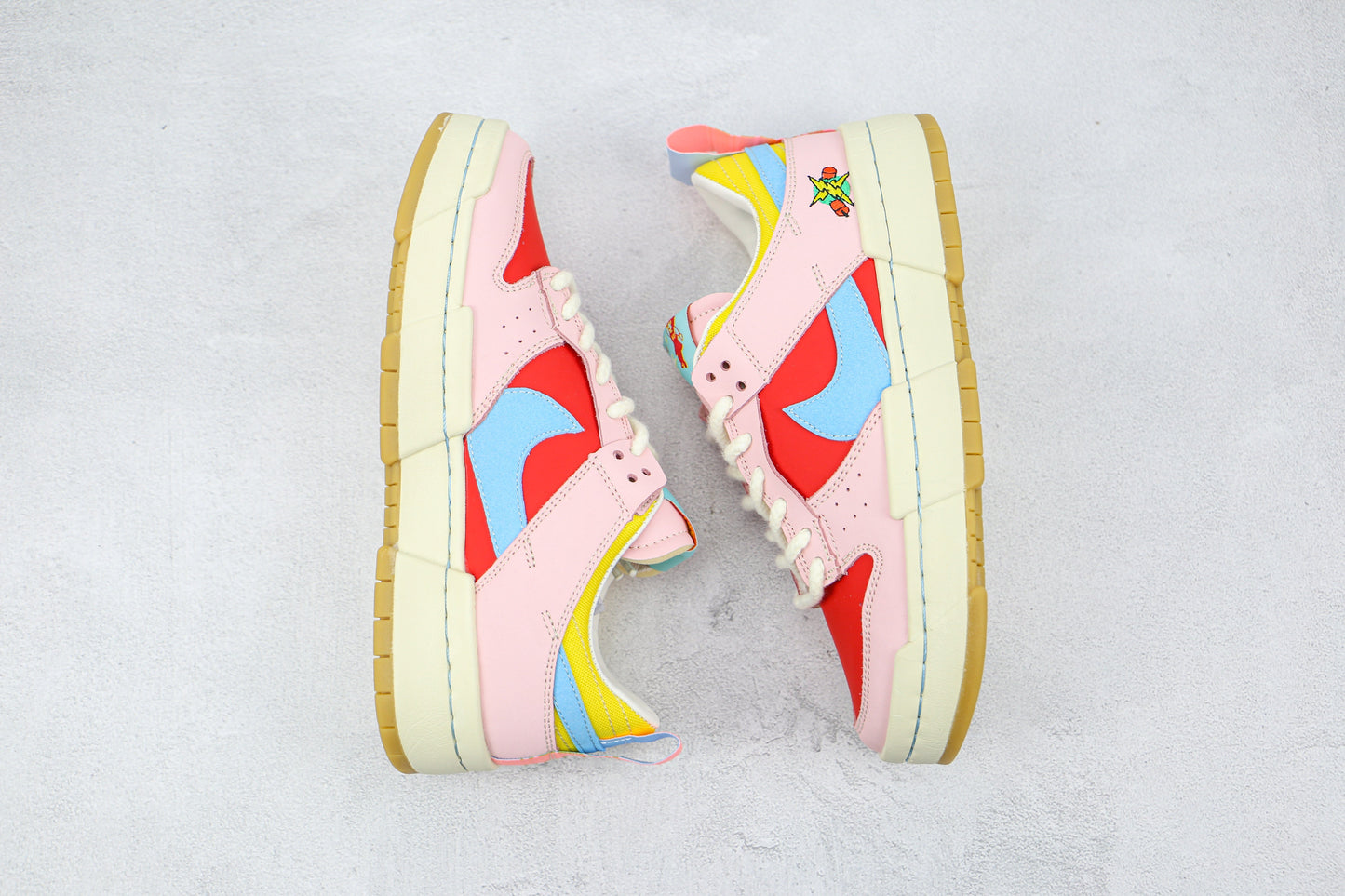 Dunk Low SB ‘Disrupt’