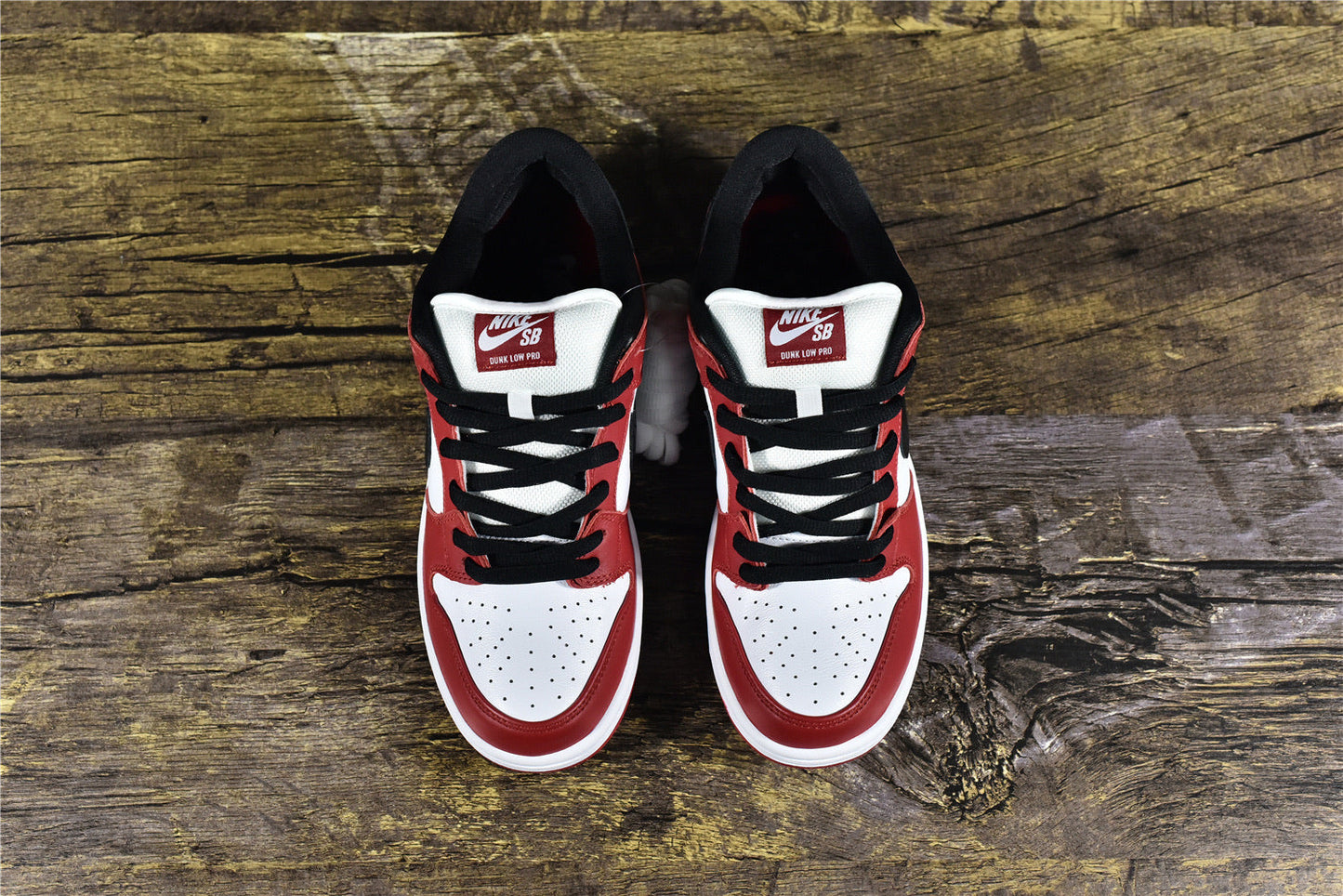 Dunk Low  ‘Chicago’