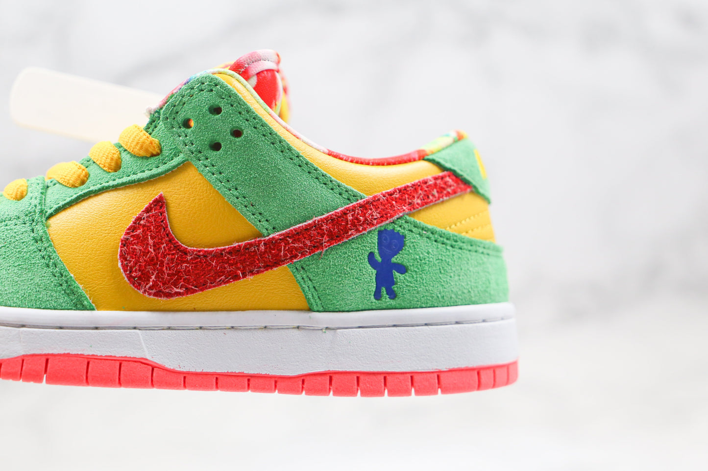 Dunk Low SB “Sourpatch”