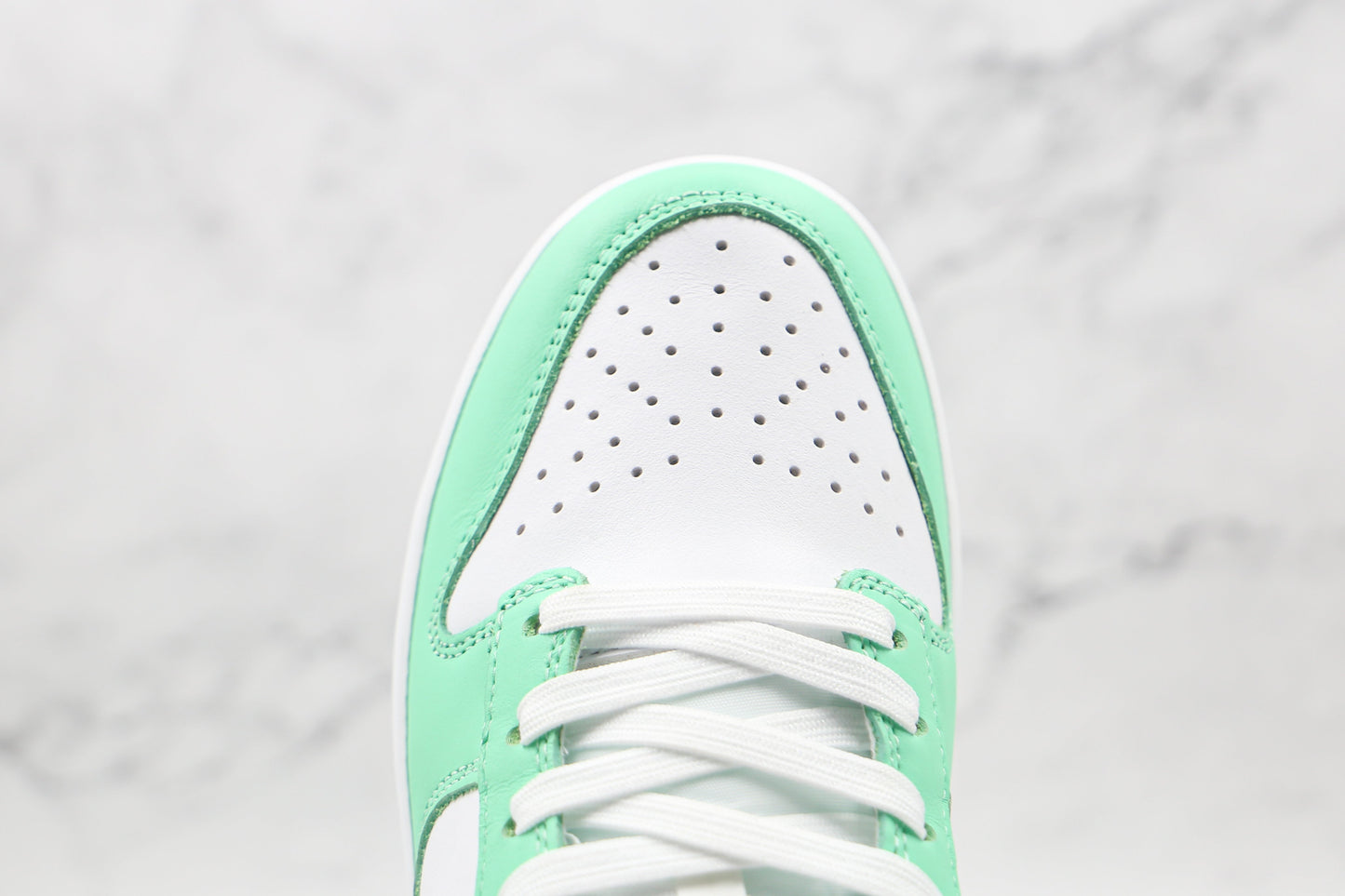 Dunk Low 'Green Glow’