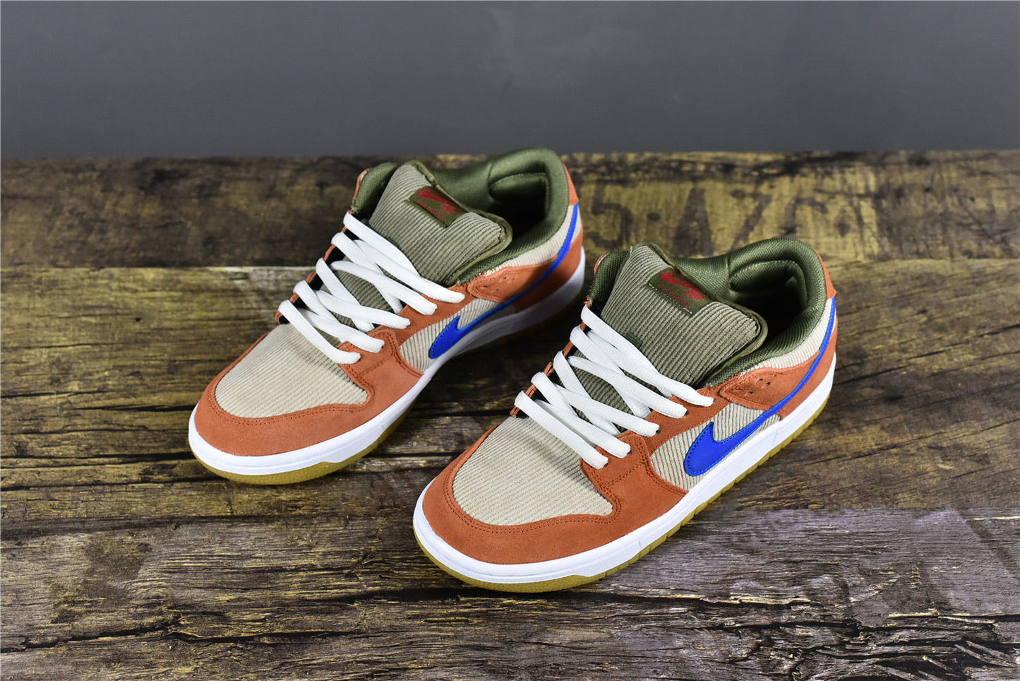 Dunk Low ‘Corduroy Dusty Peach’
