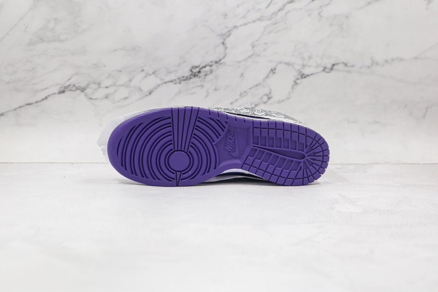 Dunk Low “Flip the Old School”