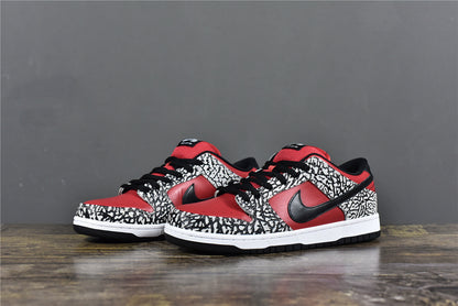 SUP SB Dunk Low - Red Cement