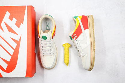 Dunk Low SB ‘Dunkesto’