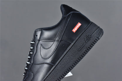 Nike AF1 Supreme ‘Black’