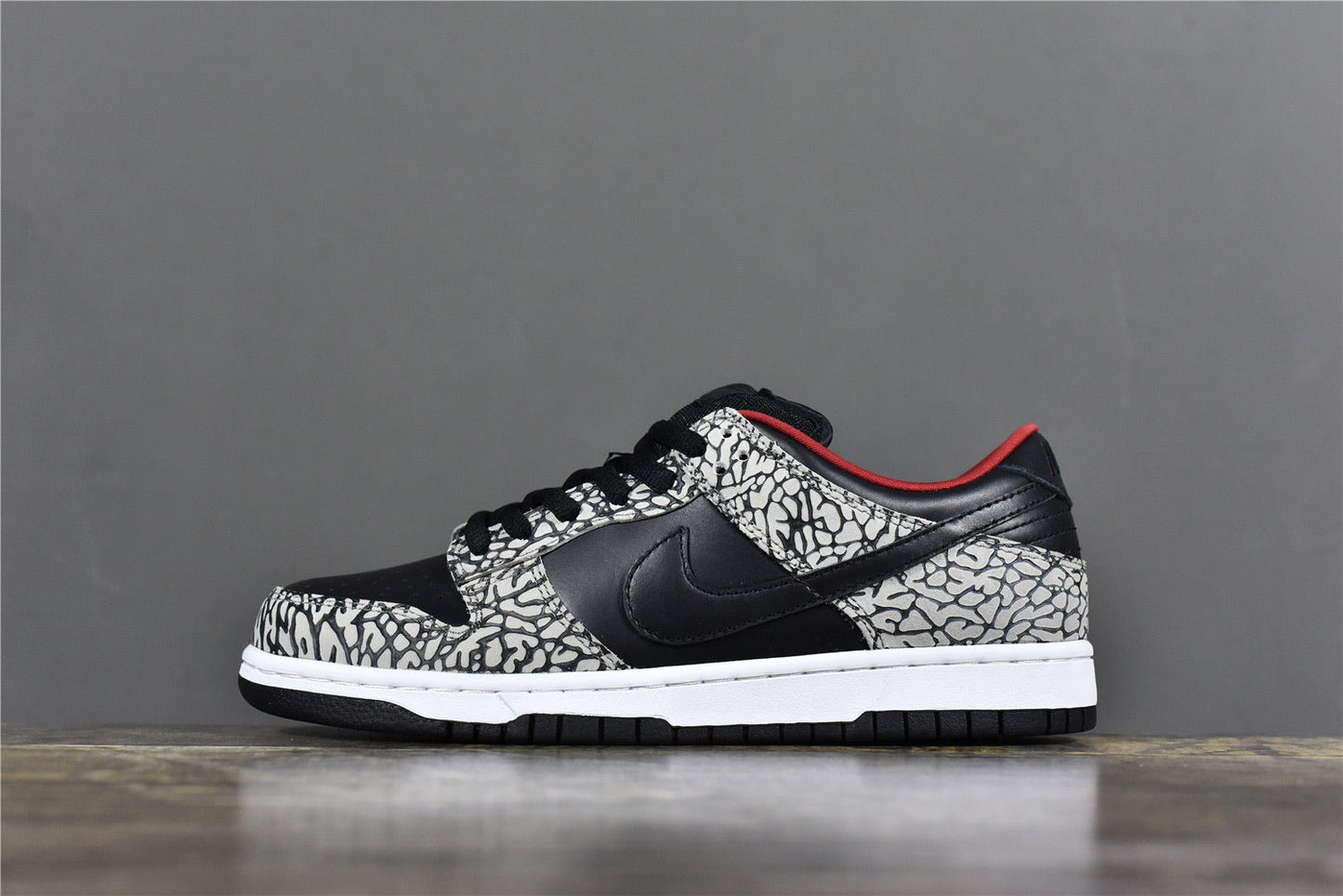 SUP SB Dunk Low - Black Cement