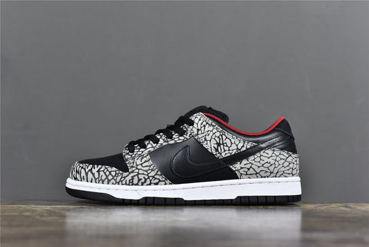 SUP SB Dunk Low - Black Cement