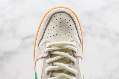 Dunk Low SB ‘Swooh’