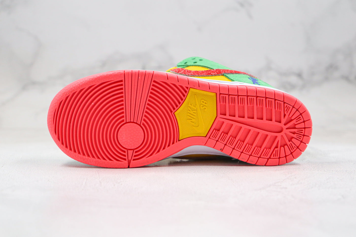 Dunk Low SB “Sourpatch”