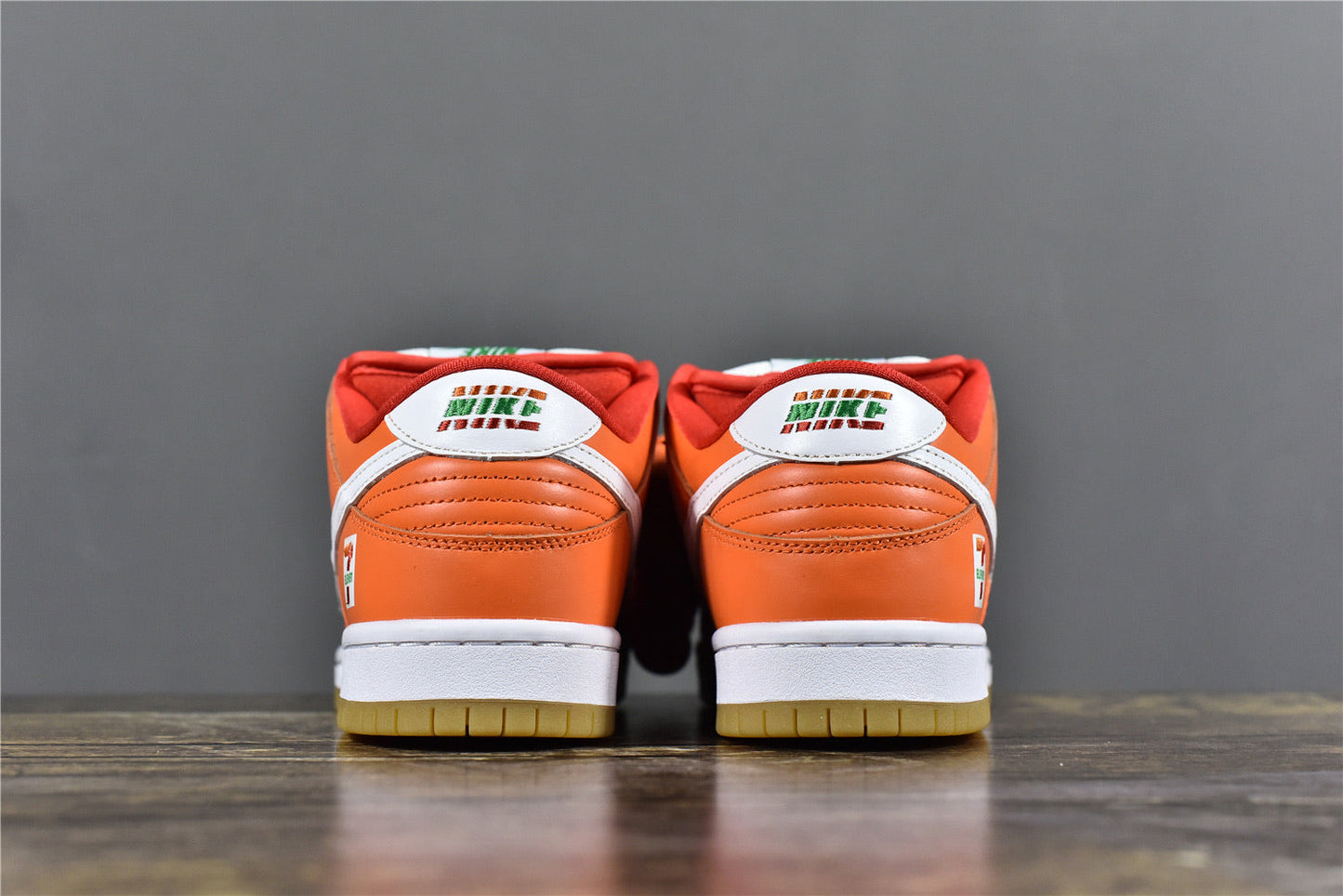 Dunk Low ‘7-11’
