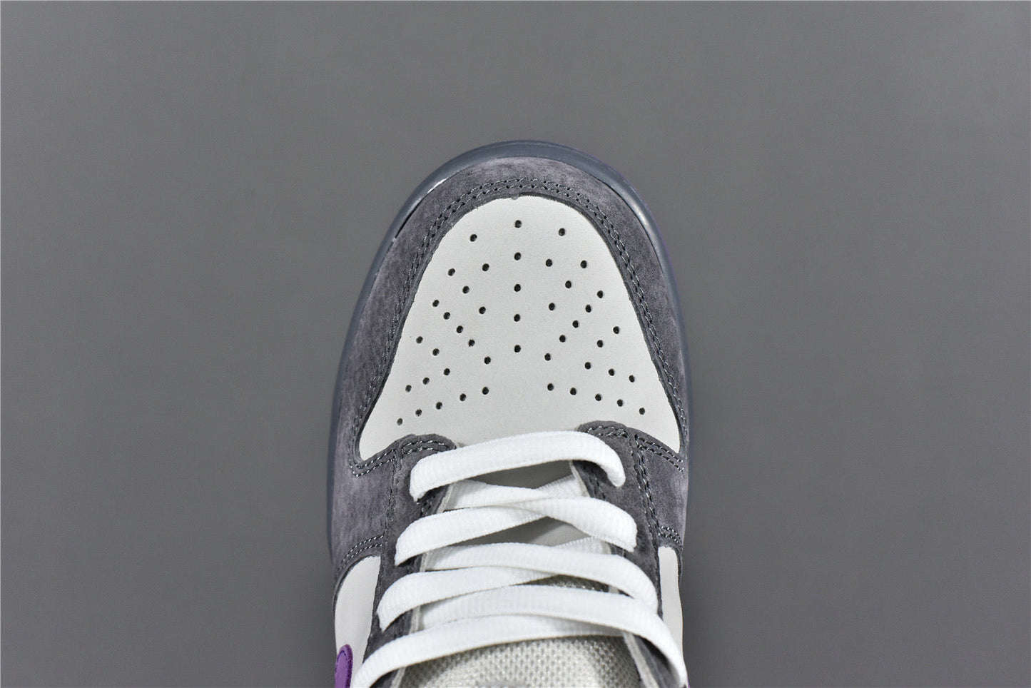 SB Dunk Low - Purple Pigeon